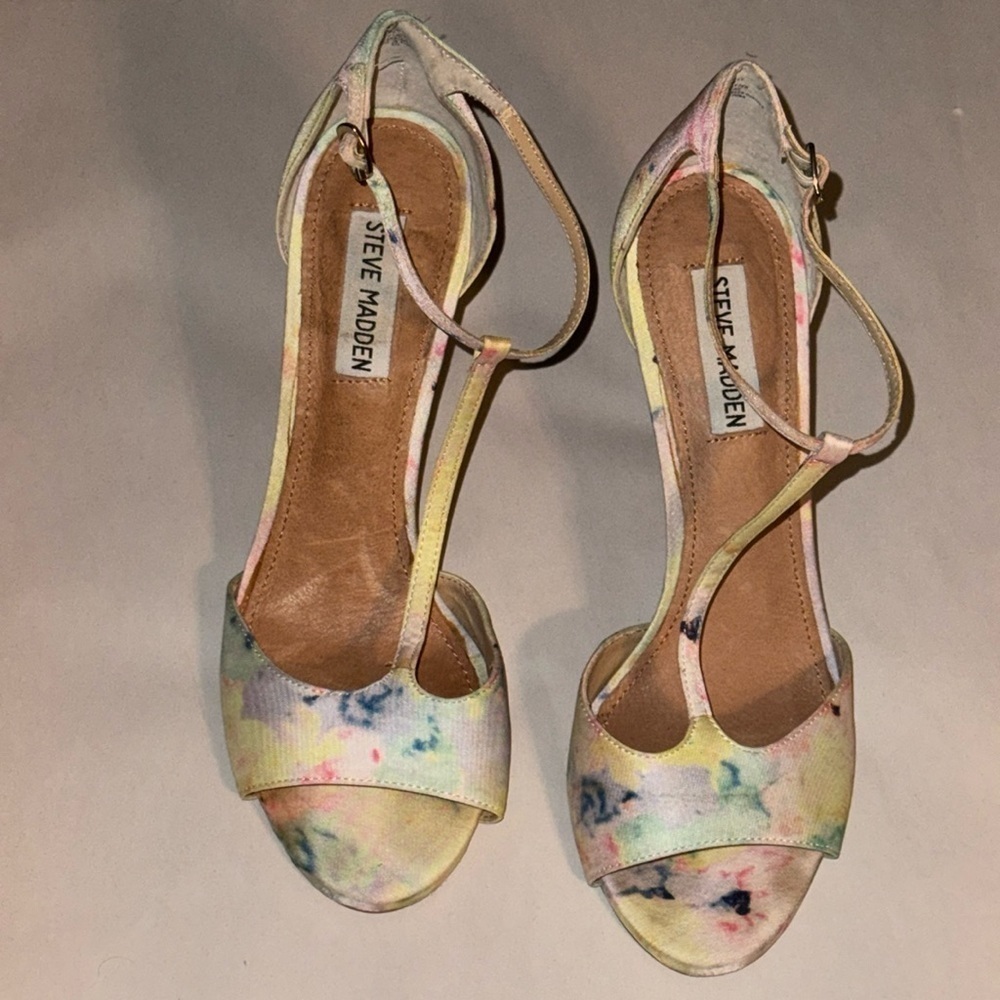 Steve Madden Saally fabric T Strap ankle strap heels pastel watercolor sandals 9
